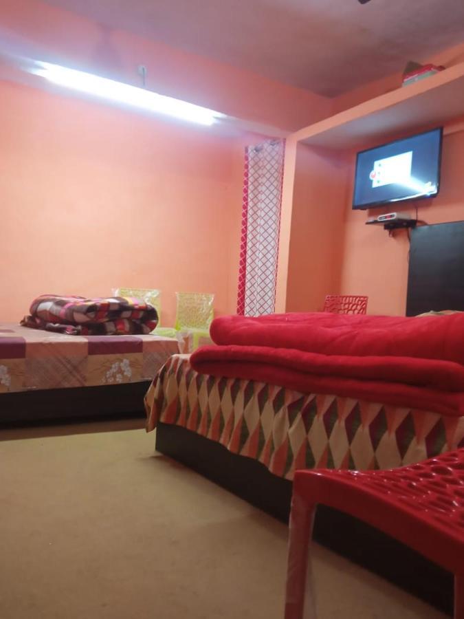 Badri Kedar Hometay Joshīmath Extérieur photo