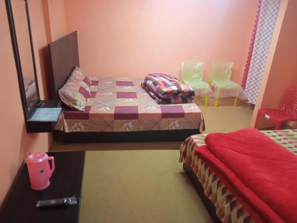 Badri Kedar Hometay Joshīmath Extérieur photo